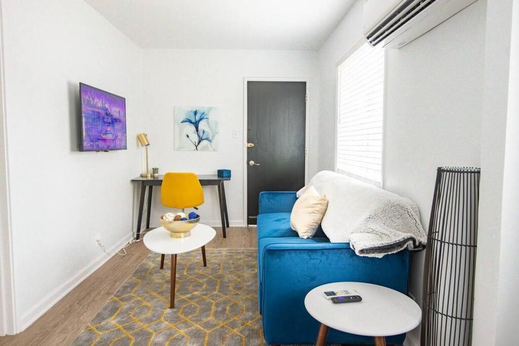 Vulcan's Hideout / Cozy King Bed / A1 Apartment